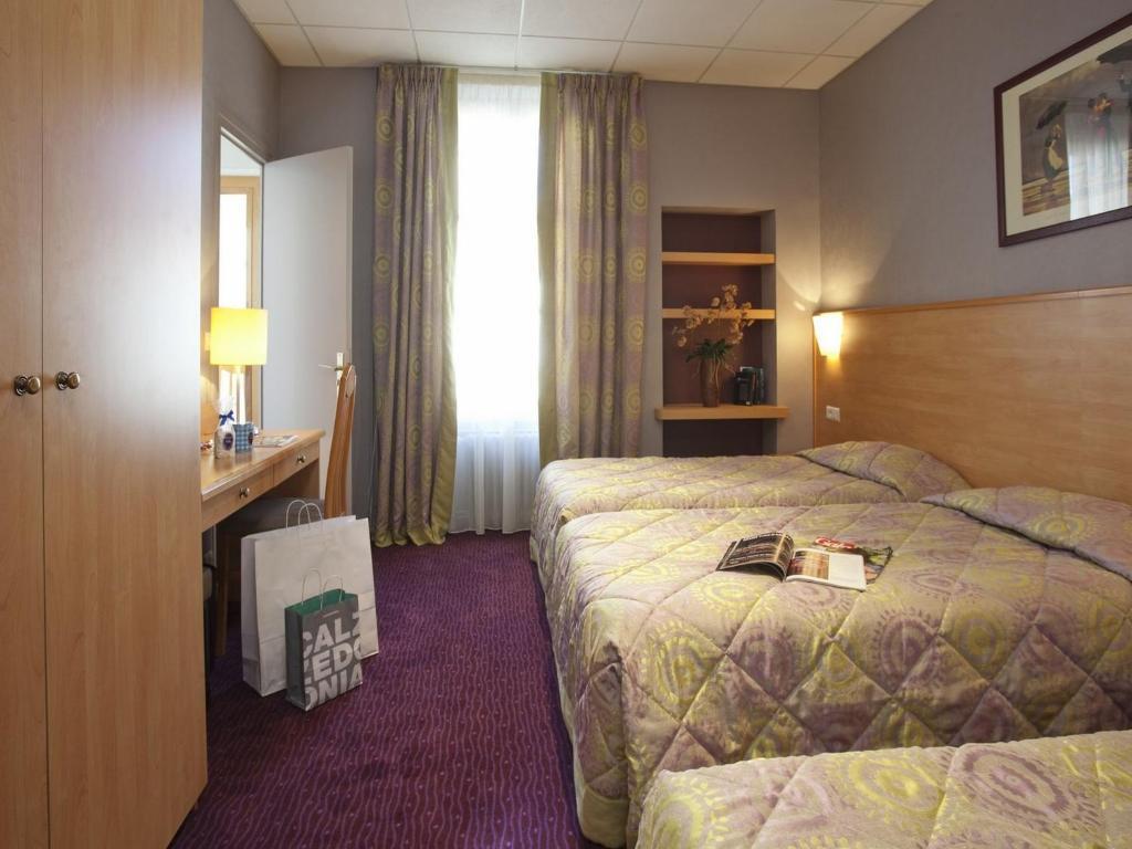Hotel Chambord Vichy Phòng bức ảnh