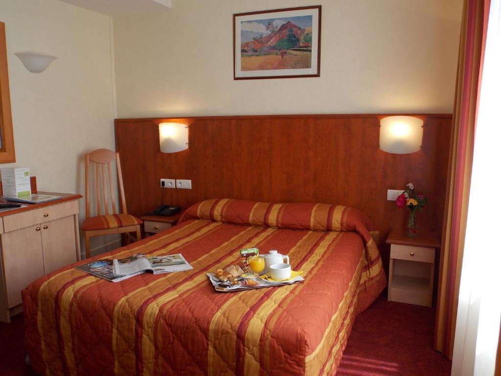 Hotel Chambord Vichy Phòng bức ảnh